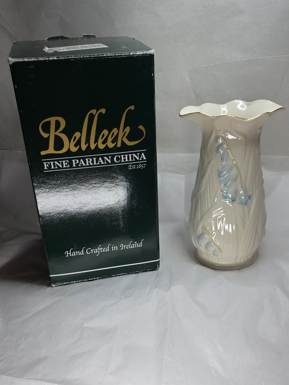 Belleek In Retrospect 2000 Harebell Vase